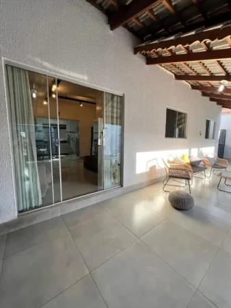 Casa  Jardim Todos Santos